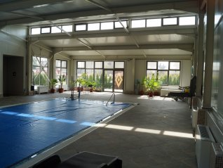ПОКРИТ БАСЕЙН И ФИТНЕС КЛУБ В ГР. ПОЛСКИ ТРЪМБЕШ