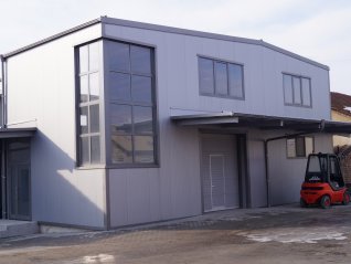 ПРОИЗВОДСТВЕНО-АДМИНИСТРАТИВНА СГРАДА НА СОФТКОМ ООД В ГР. ВЕЛИКО ТЪРНОВО